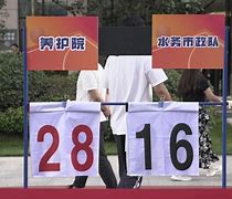 “攻守交替，比分咬得极紧，最终谁能笑到最后？”的简单介绍
