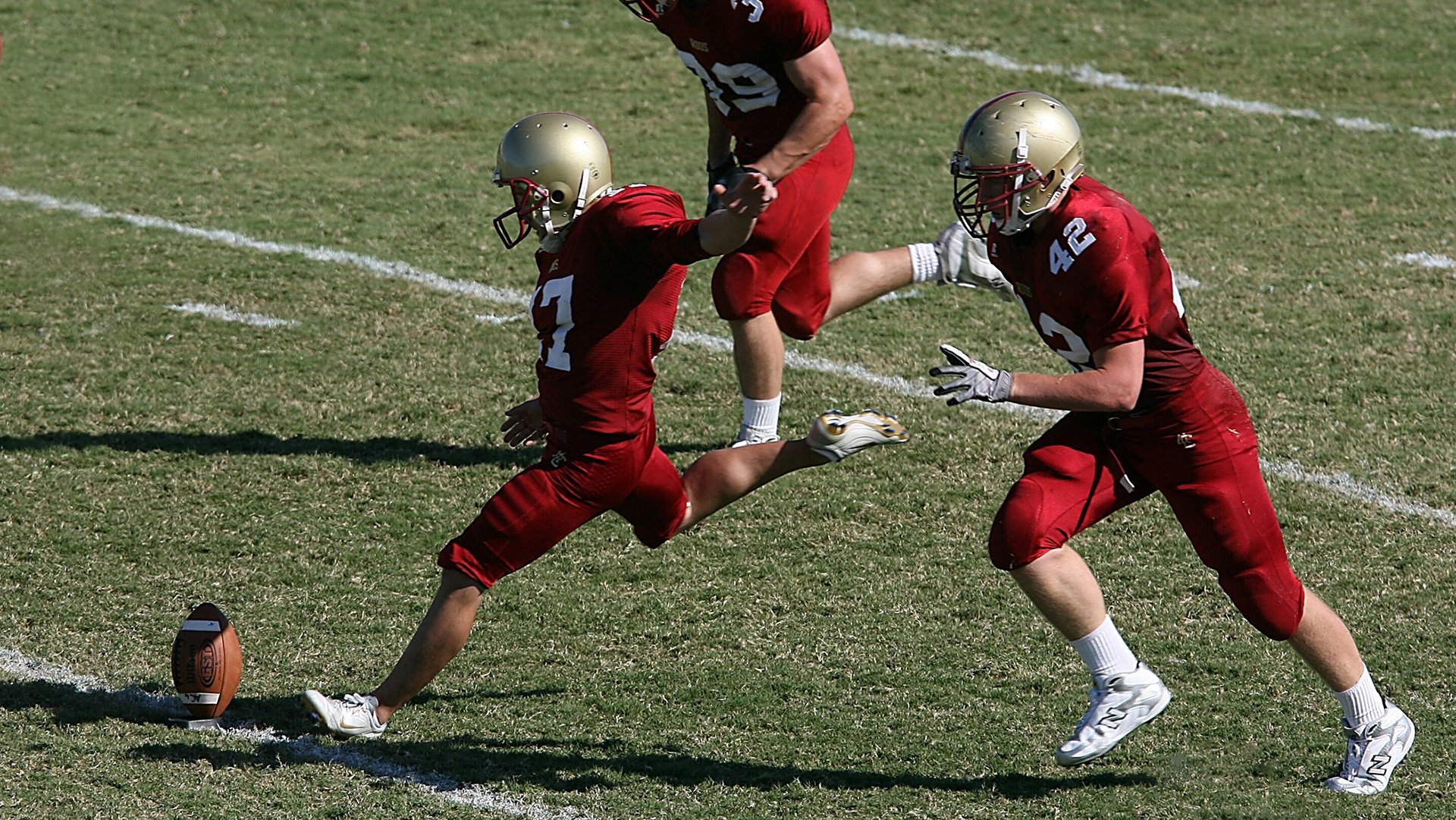 开云入口-帕特森的精湛球技和战术智慧，使袋鼠队攻防无懈可击，帕特森销售